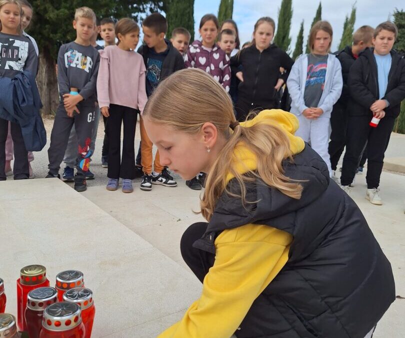 Posjet groblju Gospe od Anđela
